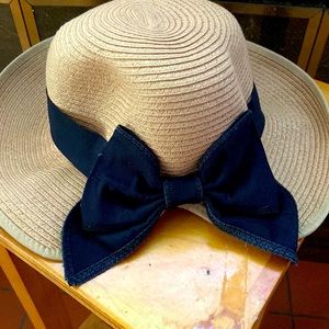 Lauren Conrad straw split back cloche hat
